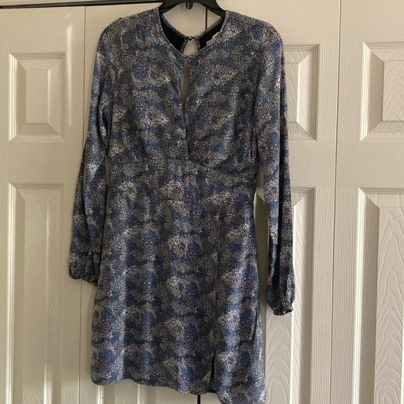 Abercrombie & Fitch Dresses & Skirts - Abercrombie & Fitch FLORAL DRESS